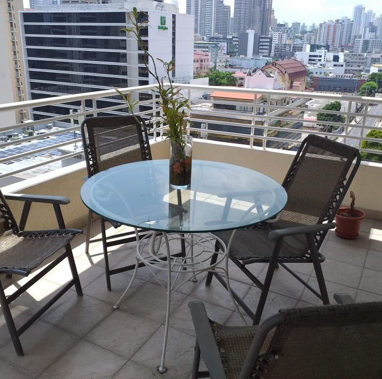 Obarrio – Sunrise: Amoblado, Apto de 3 Habitaciones + Cbe, 2 Baños, 2 Parking