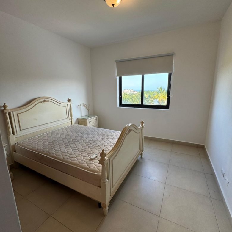 Playa Vista Mar: Apto en Islamar, 2 Habitaciones, 2.5 Baños, Vista Al Mar