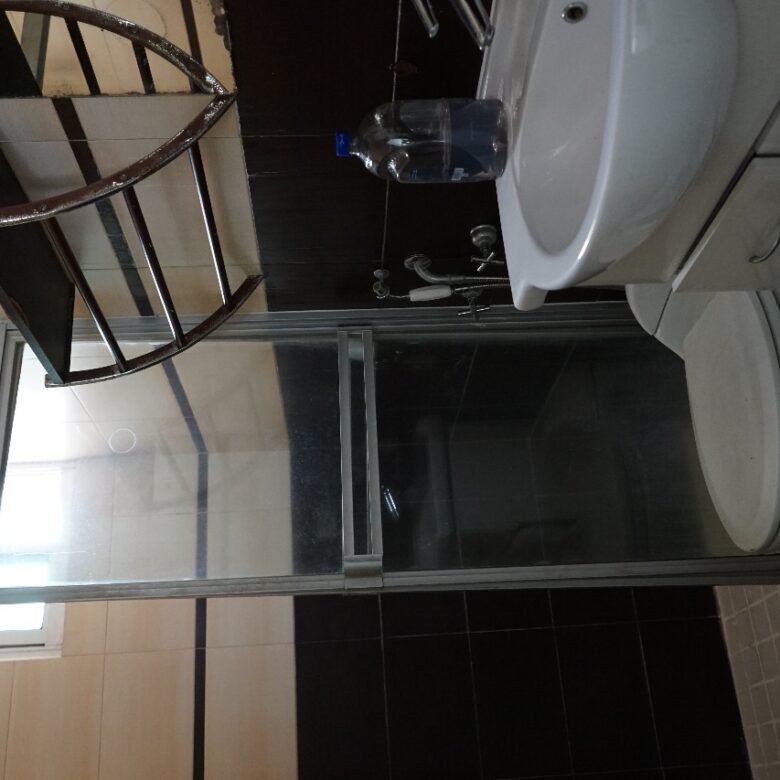 El Cangrejo: Linea Blanca, Apto de 3 Habitaciones + Cuarto de Servicio