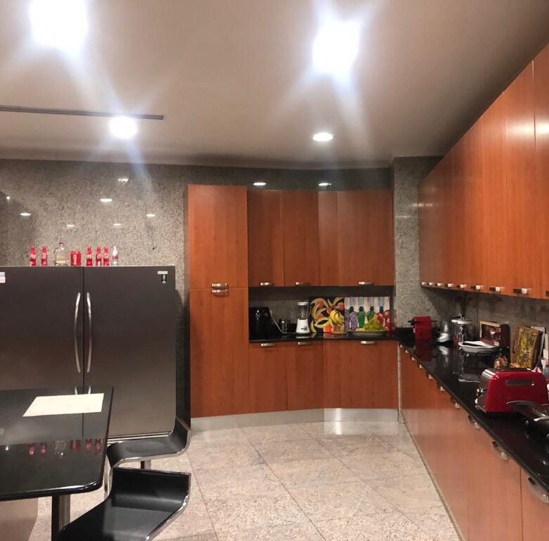 Frente Al Mar, con Todo: Amoblado Completo, Piso Completo 785 m², Punta Pacífica