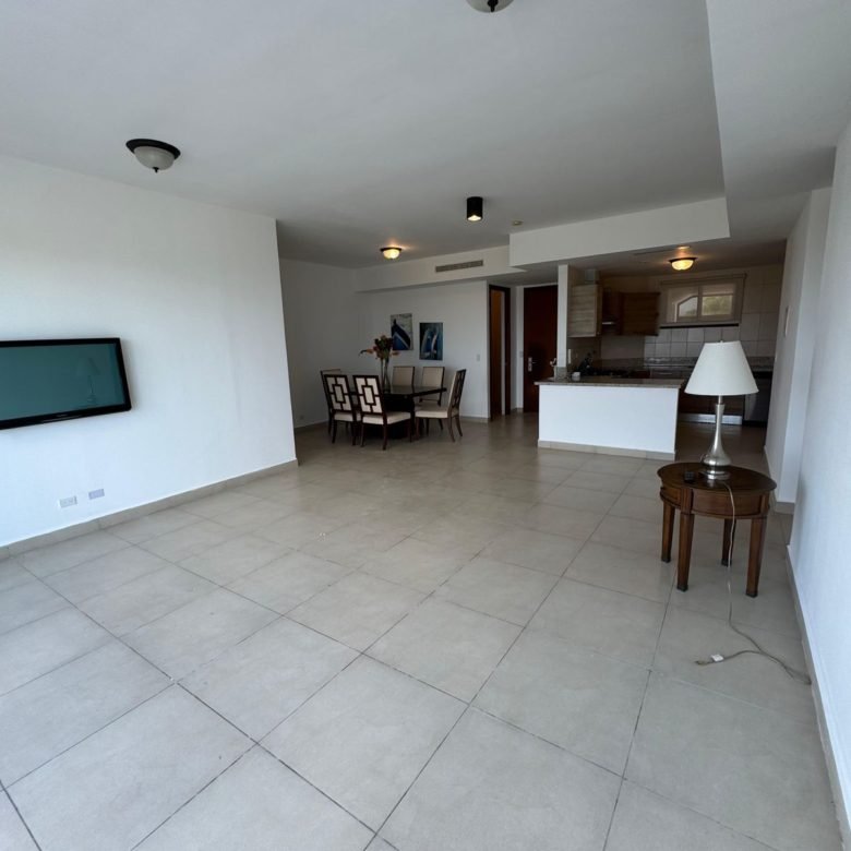 Playa Vista Mar: Apto en Islamar, 2 Habitaciones, 2.5 Baños, Vista Al Mar