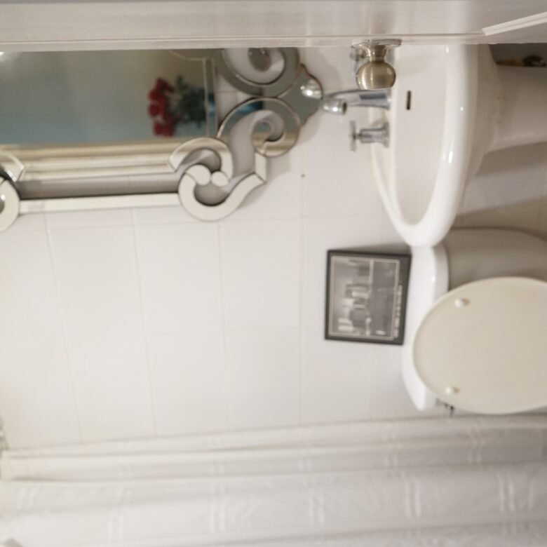El Cangrejo: Linea Blanca, Apto de 3 Habitaciones + Cuarto de Servicio