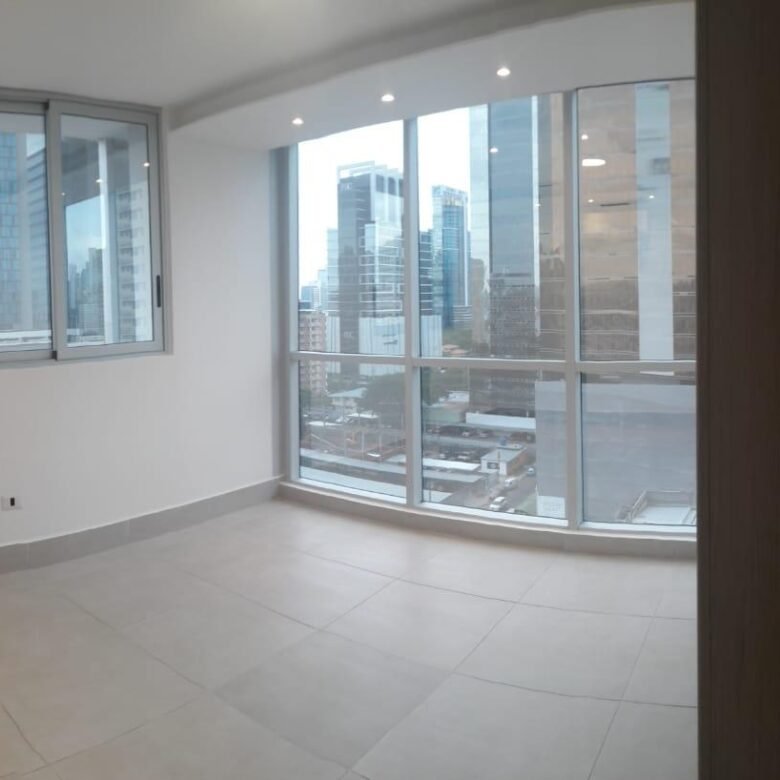 Obarrio: Apto de Doble Altura (4 Metros), Terraza de 22 m², 2 Recs + 2 Baños