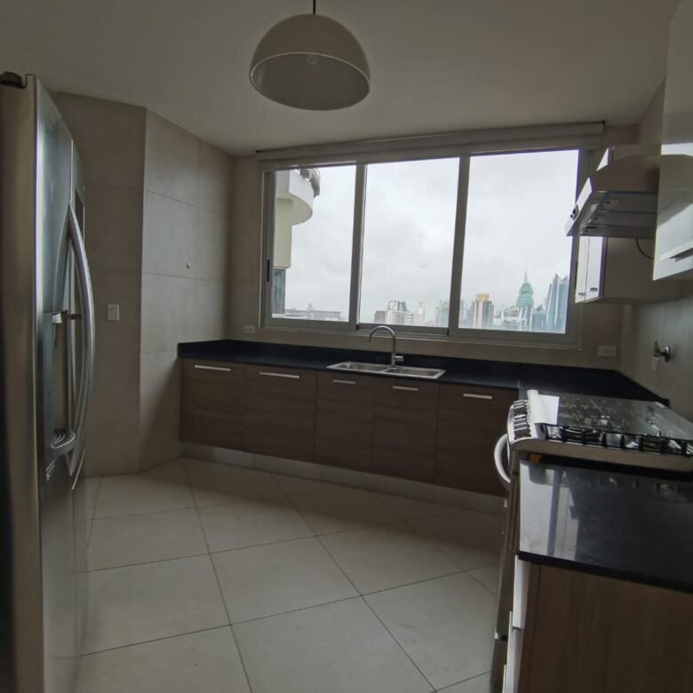 El Cangrejo, Luxor 300: Nueva, Línea Blanca y Ac, Apto 3 Recámaras, 3.5 Baños