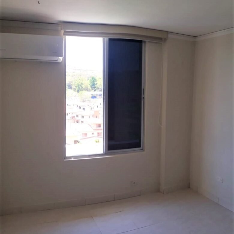 Altos de Panama: Mc Gregor Point, Apartamento de 3 Recs con Linea Blanca