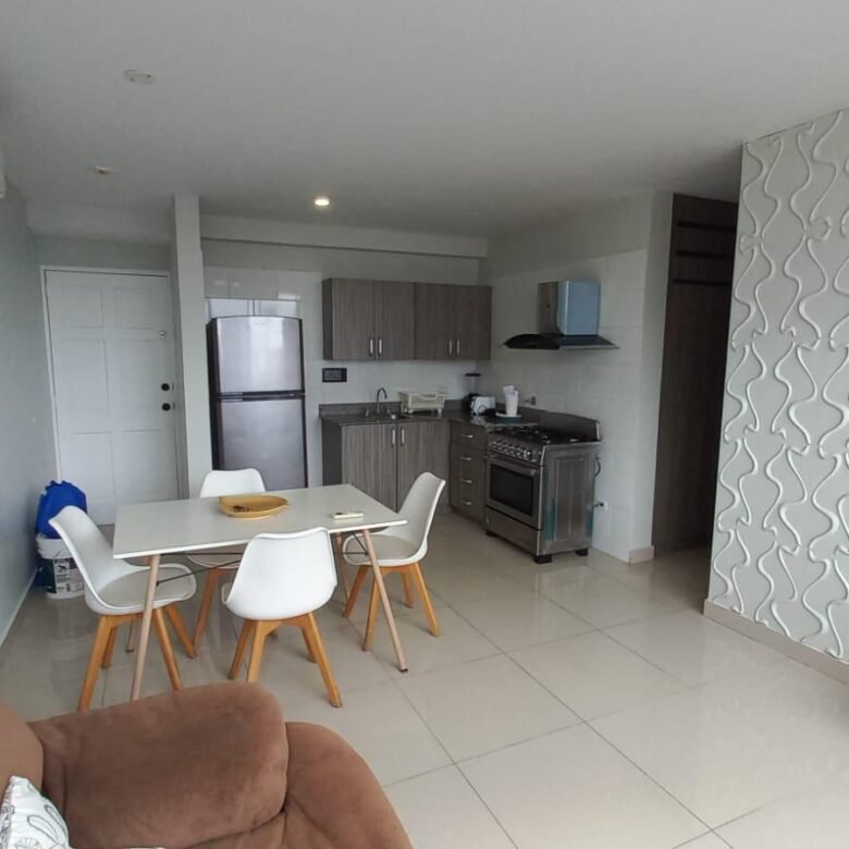 San Francisco – Red Point: Cerca Parque Omar, Amoblado, 2 Habitaciones, 2 Baños