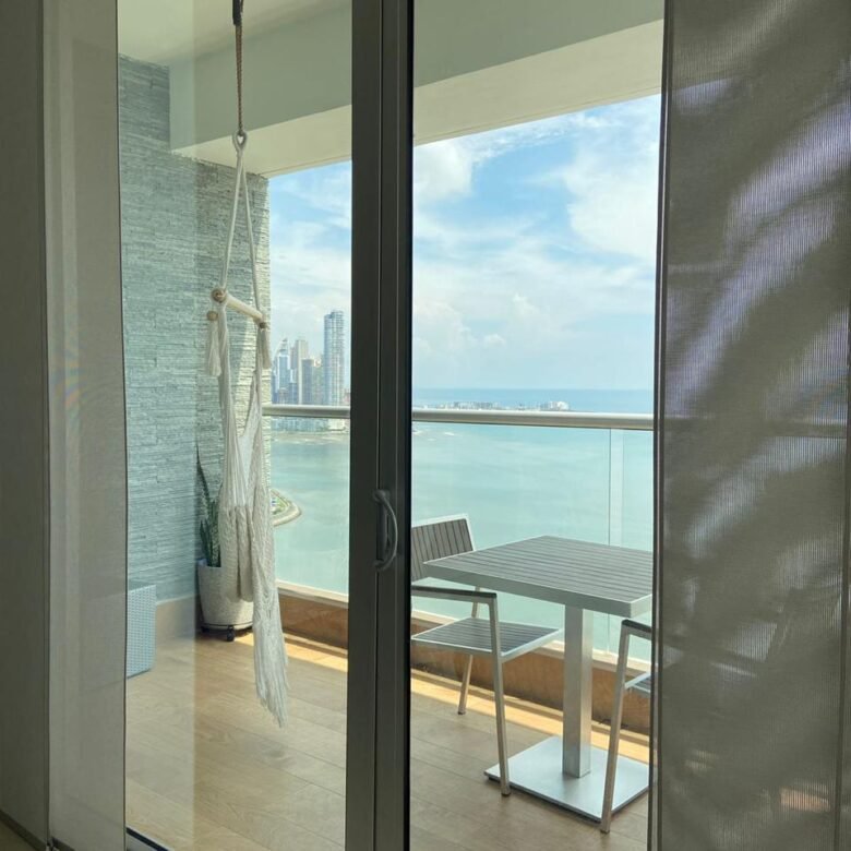 Viva con Elegancia, Ave Balboa, Frente Al Mar: Rivage Amoblado, Decorado Moderno