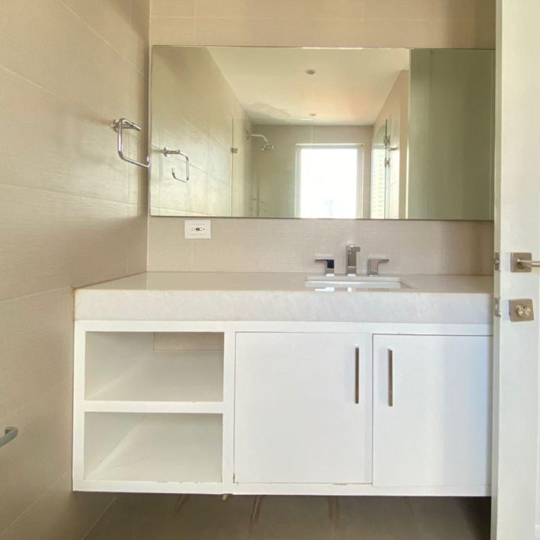 Punta Pacifica: Llave en Mano, con vista al mar, apartamento Amoblado, 3 Habitaciones