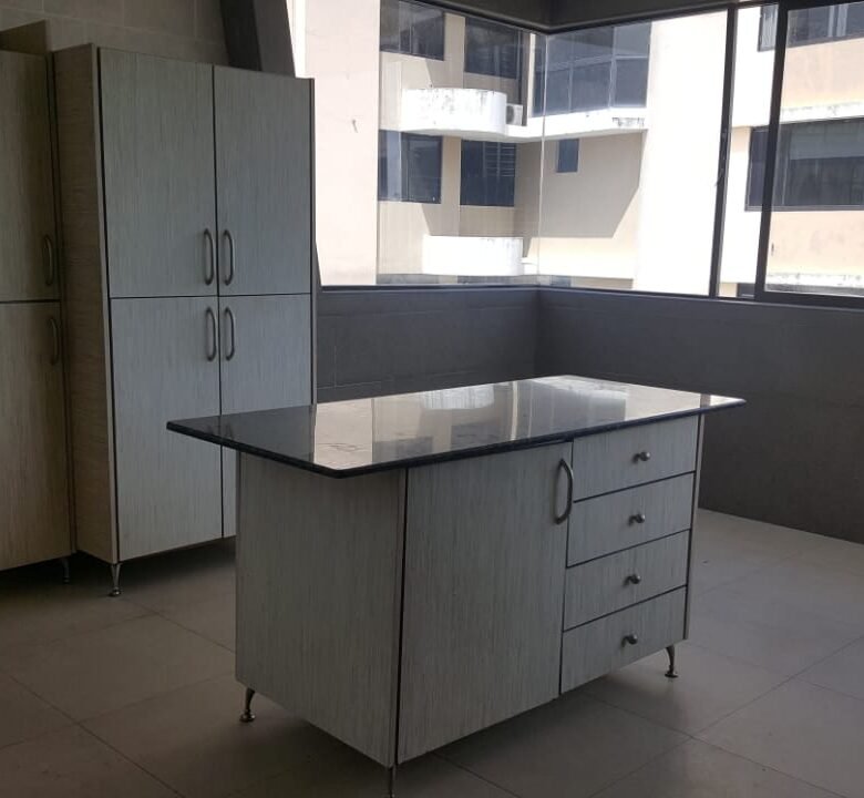 Paitilla – Winston Churchill – Vista Al Mar: 280 m², 3 o 4 Habitaciones, Línea blanca y Aire acondicionado