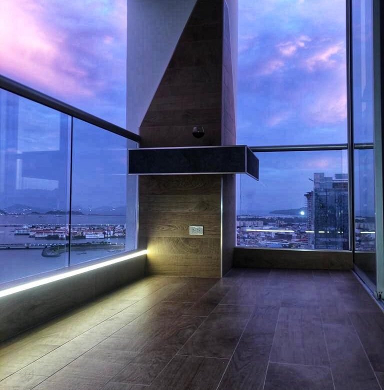 Viva con Elegancia, Ave Balboa, Frente Al Mar: Rivage Amoblado, Decorado Moderno