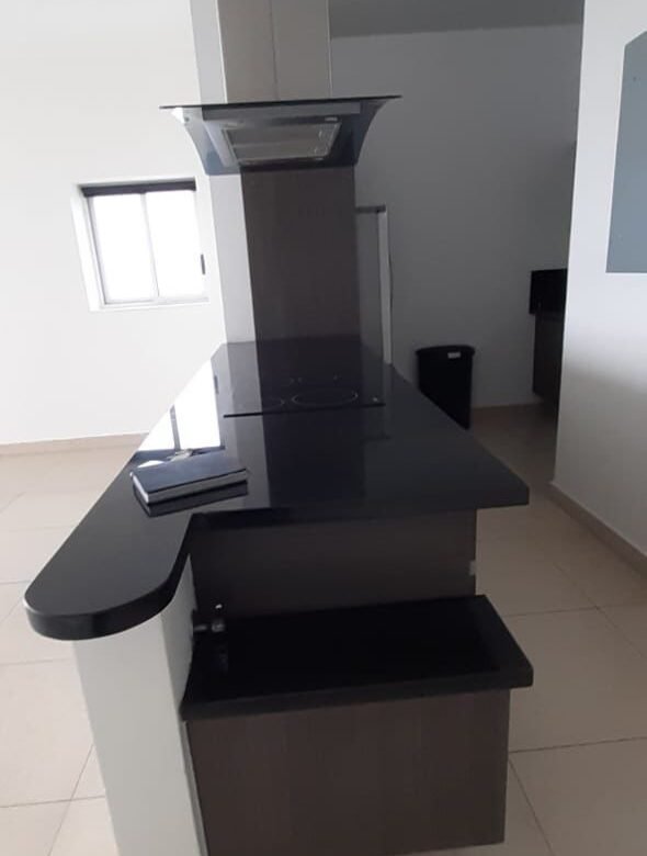 Av Balboa, Frente Al Mar: Rivage Hermoso Apartamento 1 Recamara + Den, 1.5 Baños