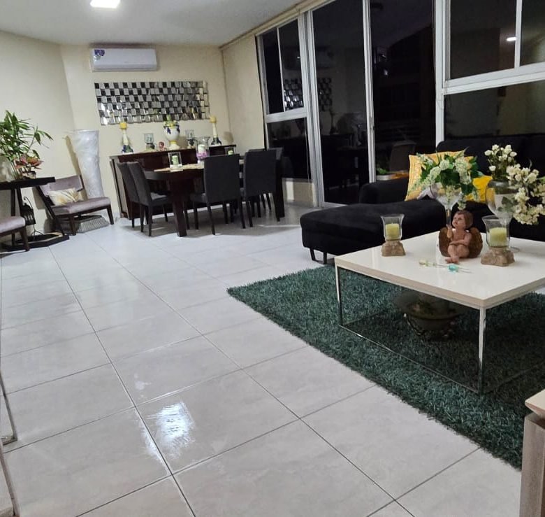 Penthouse Luxor El Cangrejo: Amoblado Total, 220 m², con 2 Terrazas, 4 Recámaras