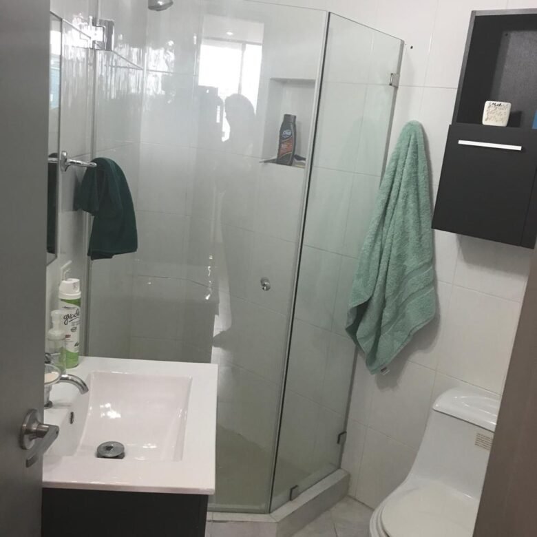 Luxor 200, El Cangrejo: Hermoso Apartamento Remodelado, con Jacuzzi