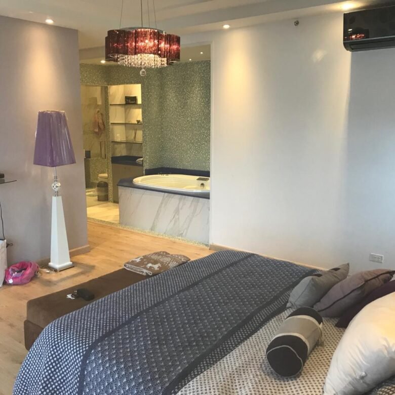 Luxor 200, El Cangrejo: Hermoso Apartamento Remodelado, con Jacuzzi