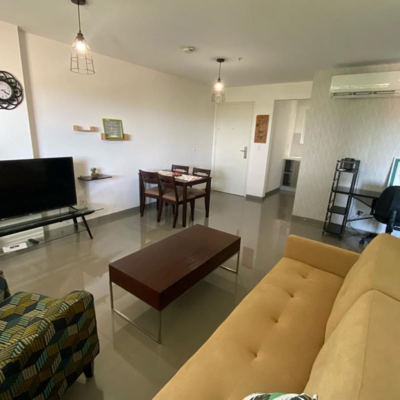 Las Acacias: Amoblado, Cerca Metro, Bonito Apartamento de 2 Recámaras