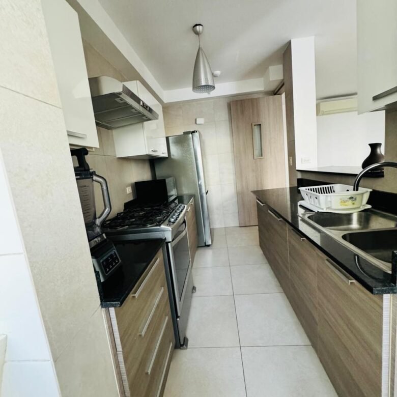 El Cangrejo: Luxor 300, Amoblado, Apartamento de 2 Habitaciones, Aire acondicionado Inverter
