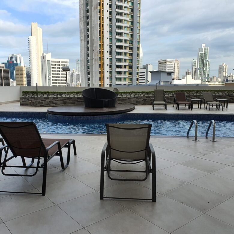 El Cangrejo: Luxor 300, Amoblado, Apartamento de 2 Habitaciones, Aire acondicionado Inverter