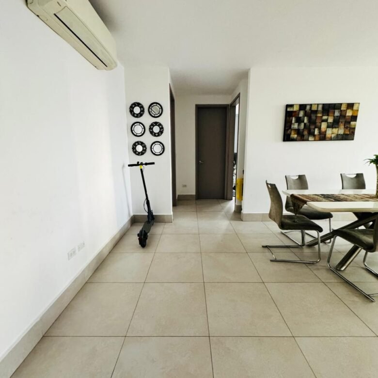 El Cangrejo: Luxor 300, Amoblado, Apartamento de 2 Habitaciones, Aire acondicionado Inverter