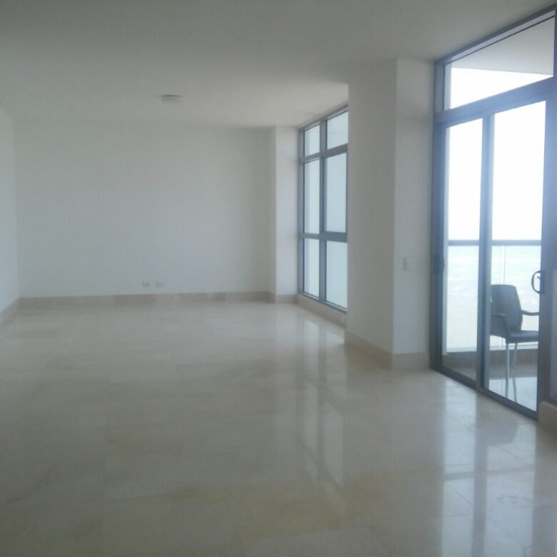 Costa del Este – Vista Al Mar: Torre Paramount, 3 Habitaciones, 3 Parking