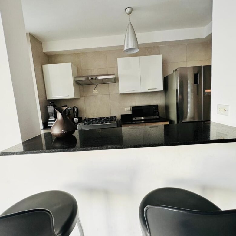 El Cangrejo: Luxor 300, Amoblado, Apartamento de 2 Habitaciones, Aire acondicionado Inverter