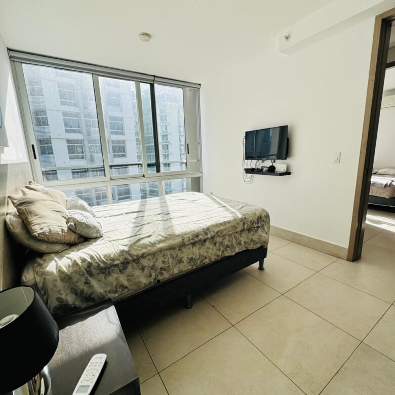 El Cangrejo: Luxor 300, Amoblado, Apartamento de 2 Habitaciones, Aire acondicionado Inverter