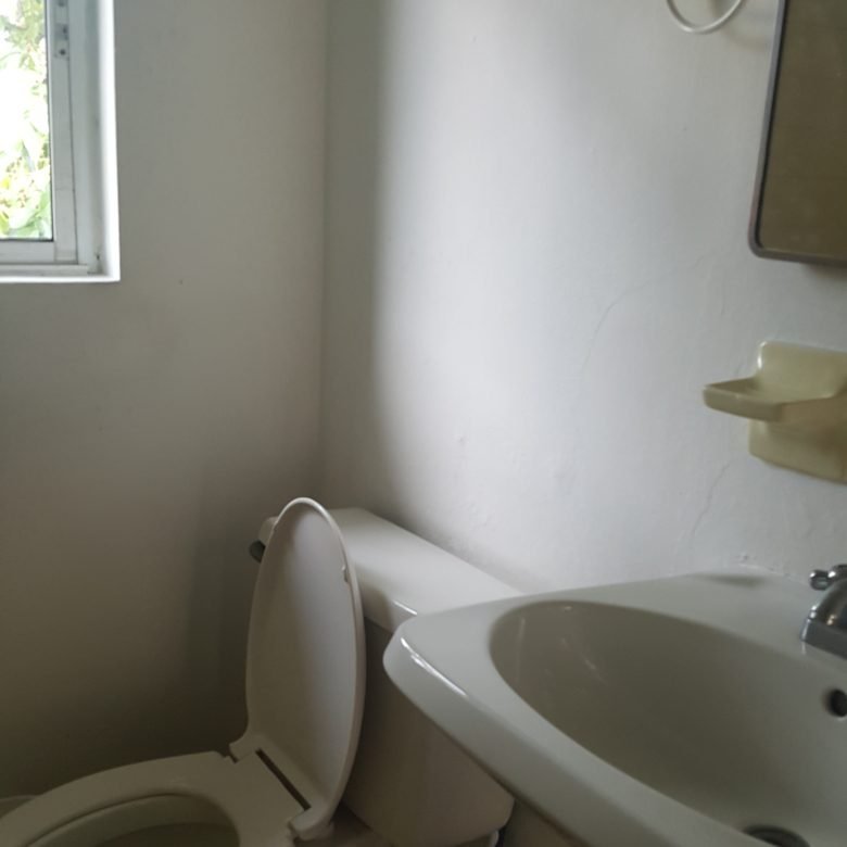 Balboa, Ancon, Cl Tabernilla: Apartamento de 3 Habitaciones, 2 Baños, 2do Piso