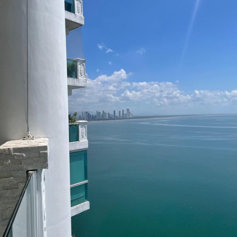 Viva Frente Al Mar, Venetian Tower, Amoblado Lujo: Punta Pacifica, Apto de 525 m²