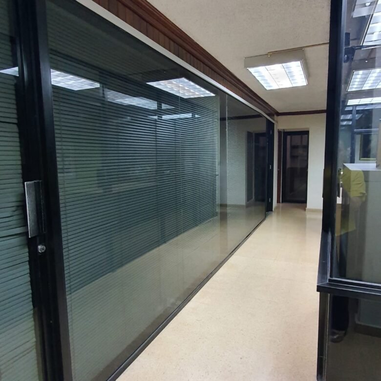 Obarrio / Area Bancaria: Rm3 Mcu3, Edificio en Venta, Apartamentos + Locales