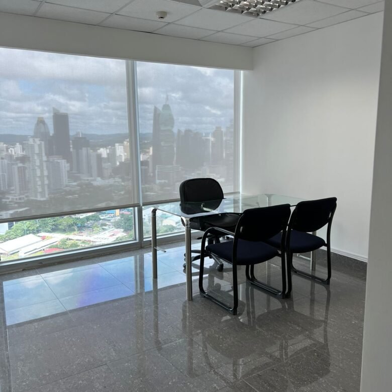Punta Pacifica – Torre Premium: Comoda Oficina de 180 m², Oceanía