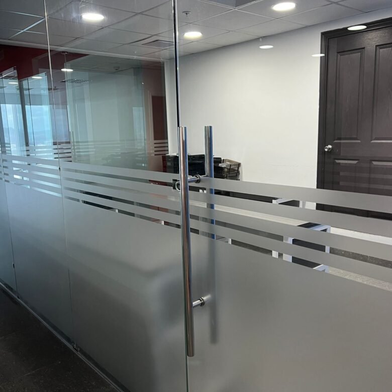 Punta Pacifica – Torre Premium: Comoda Oficina de 180 m², Oceanía
