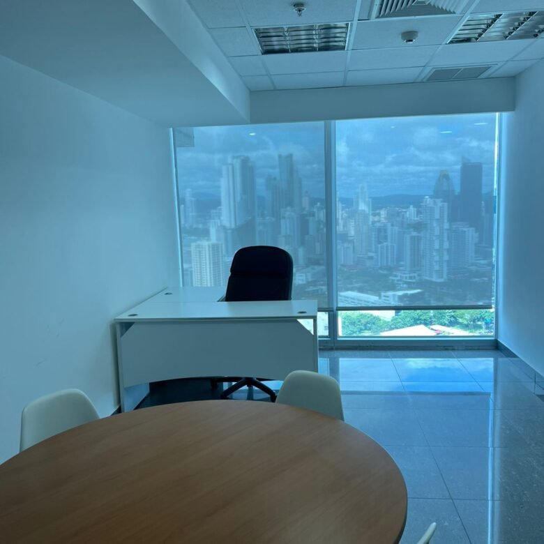 Punta Pacifica – Torre Premium: Comoda Oficina de 180 m², Oceanía