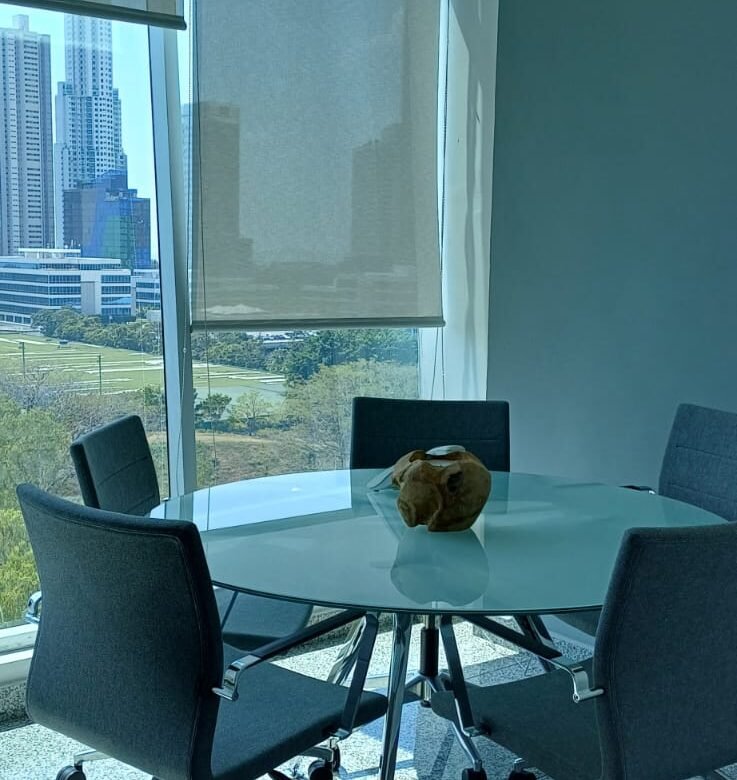 Costa del Este – Exclusivo: Oficina Semi – Amoblada, Torre Corporativa, 107 m²