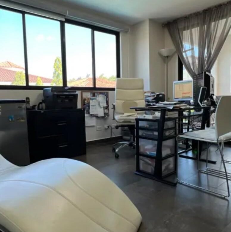 Casa en Residencial de Lujo en Costa del Este, Pocas Residencias