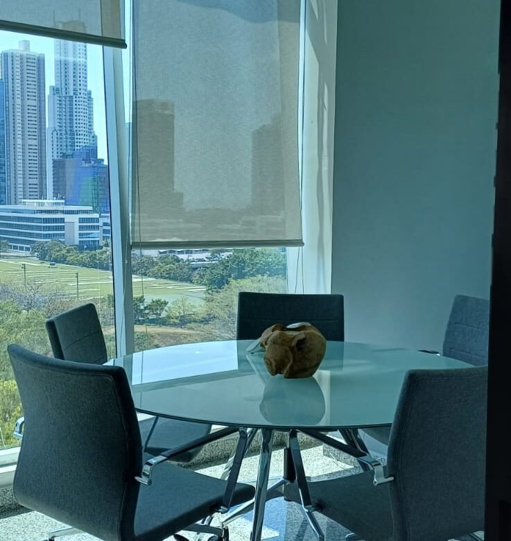 Costa del Este – Exclusivo: Oficina Semi – Amoblada, Torre Corporativa, 107 m²