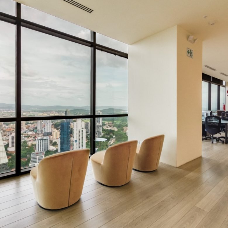 Torre Tower Bank – Calle 50 – Piso de Oficina, Remodelada, Piso Alto