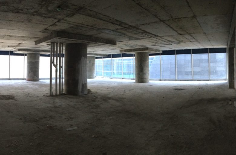 Oficina de Buena Altura – Punta Pacifica, Torre Oceania: Piso Alto – Completo 1672m2
