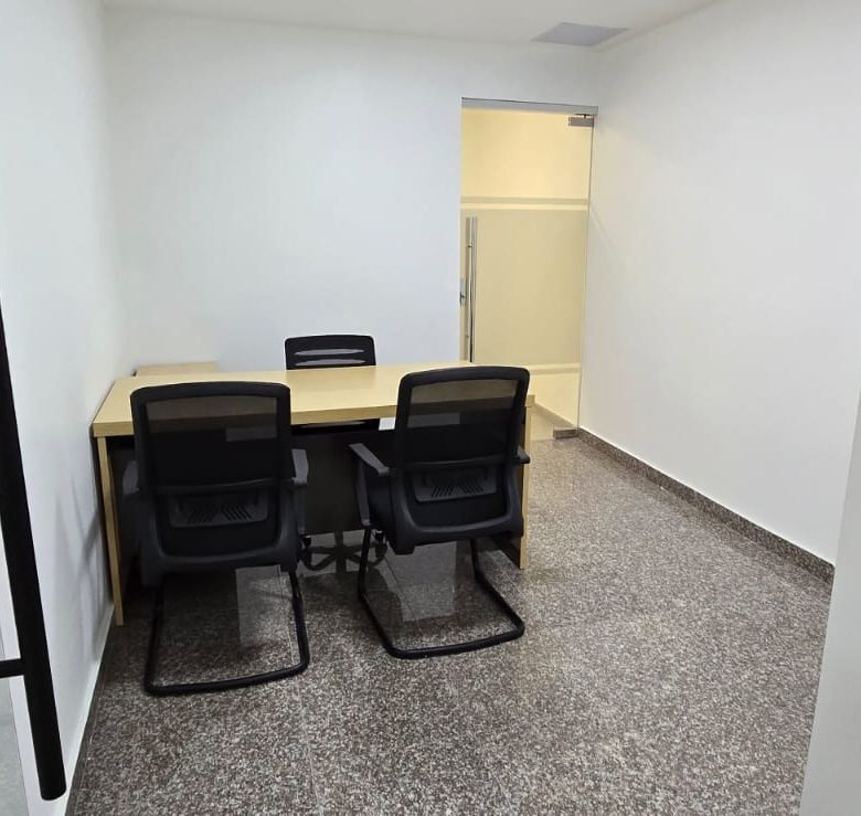 Marbella, Calle 50, Area Bancaria: Moderna, Amoblada, con Lobby y Mantenimiento Gratis