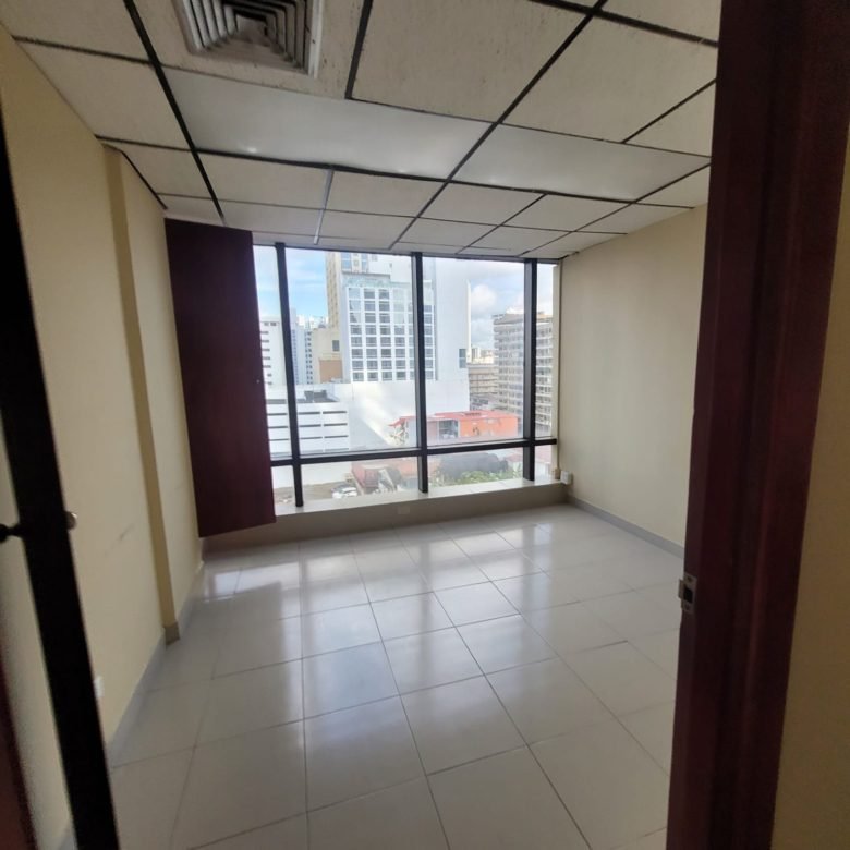 Oficina Comercial en Area Bancaria: Obarrio, Centro de La Ciudad