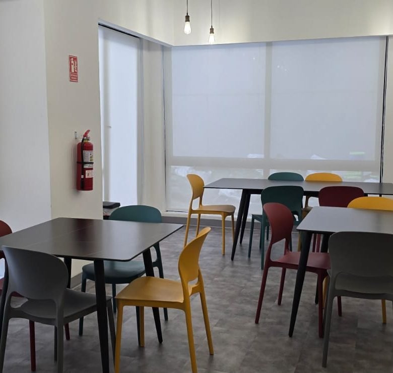 Marbella, Calle 50, Area Bancaria: Moderna, Amoblada, con Lobby y Mantenimiento Gratis