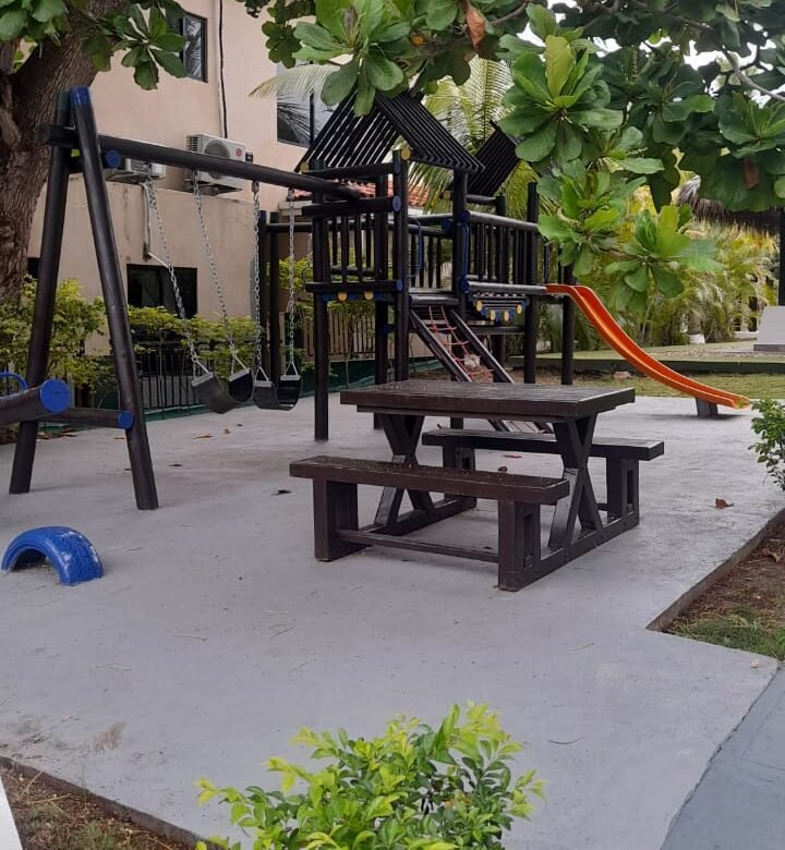 Casa Amoblada de Playa en Residencial Frente Al Mar – Coronado: Paradise Point