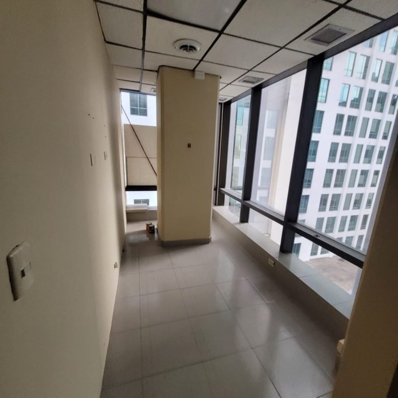 Oficina Comercial en Area Bancaria: Obarrio, Centro de La Ciudad