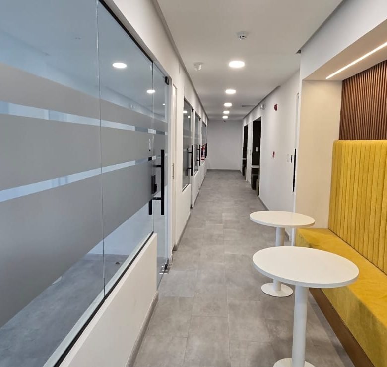 Marbella, Calle 50, Area Bancaria: Moderna, Amoblada, con Lobby y Mantenimiento Gratis