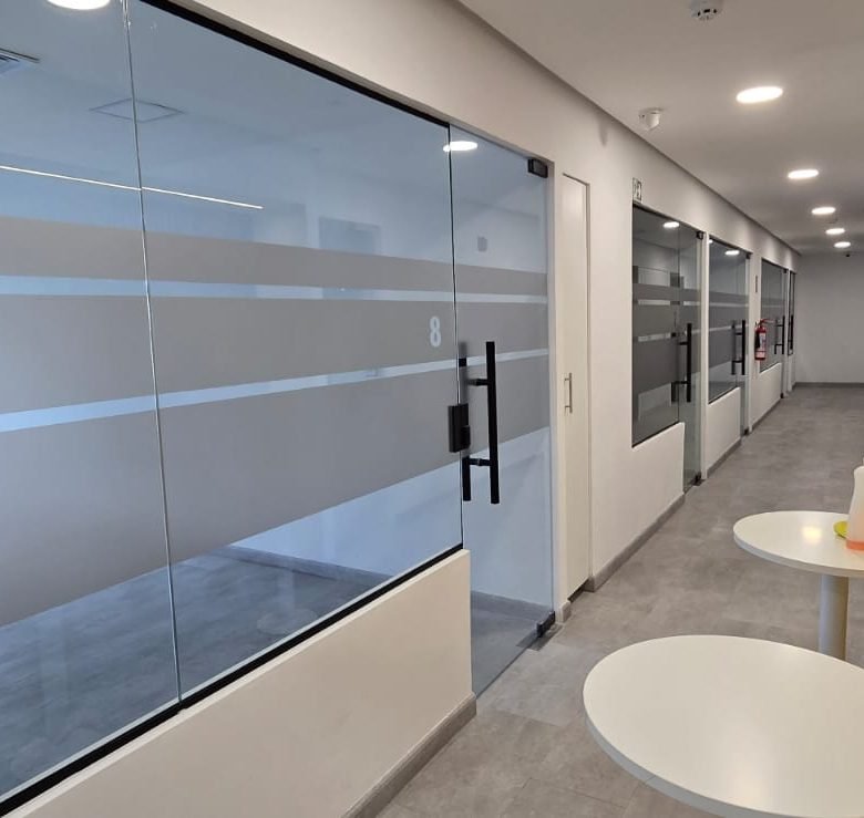 Marbella, Calle 50, Area Bancaria: Moderna, Amoblada, con Lobby y Mantenimiento Gratis