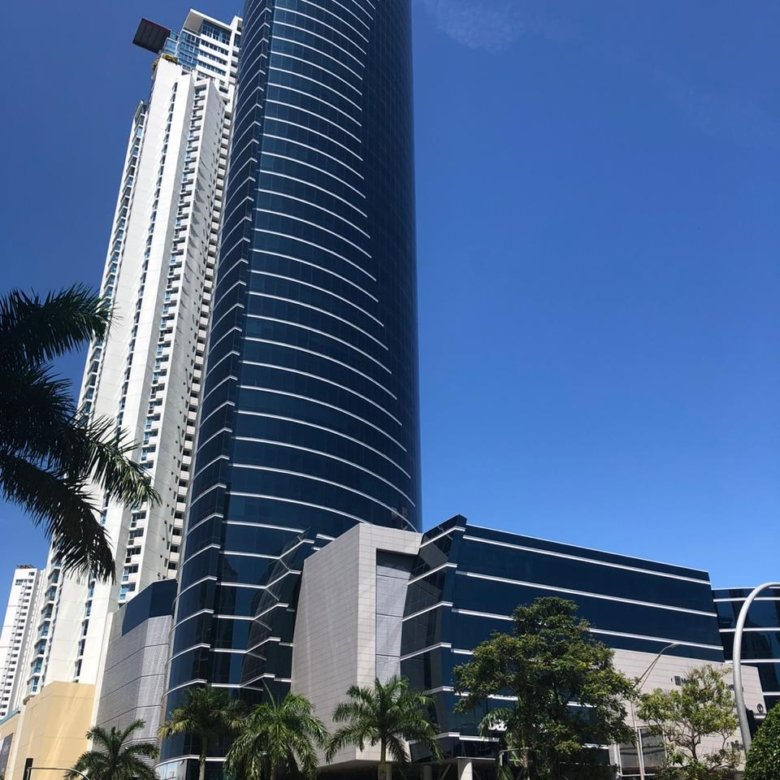Cree Impacto – Su Empresa en Costa del Este, Torre Corporativa, 768 m², Moderna