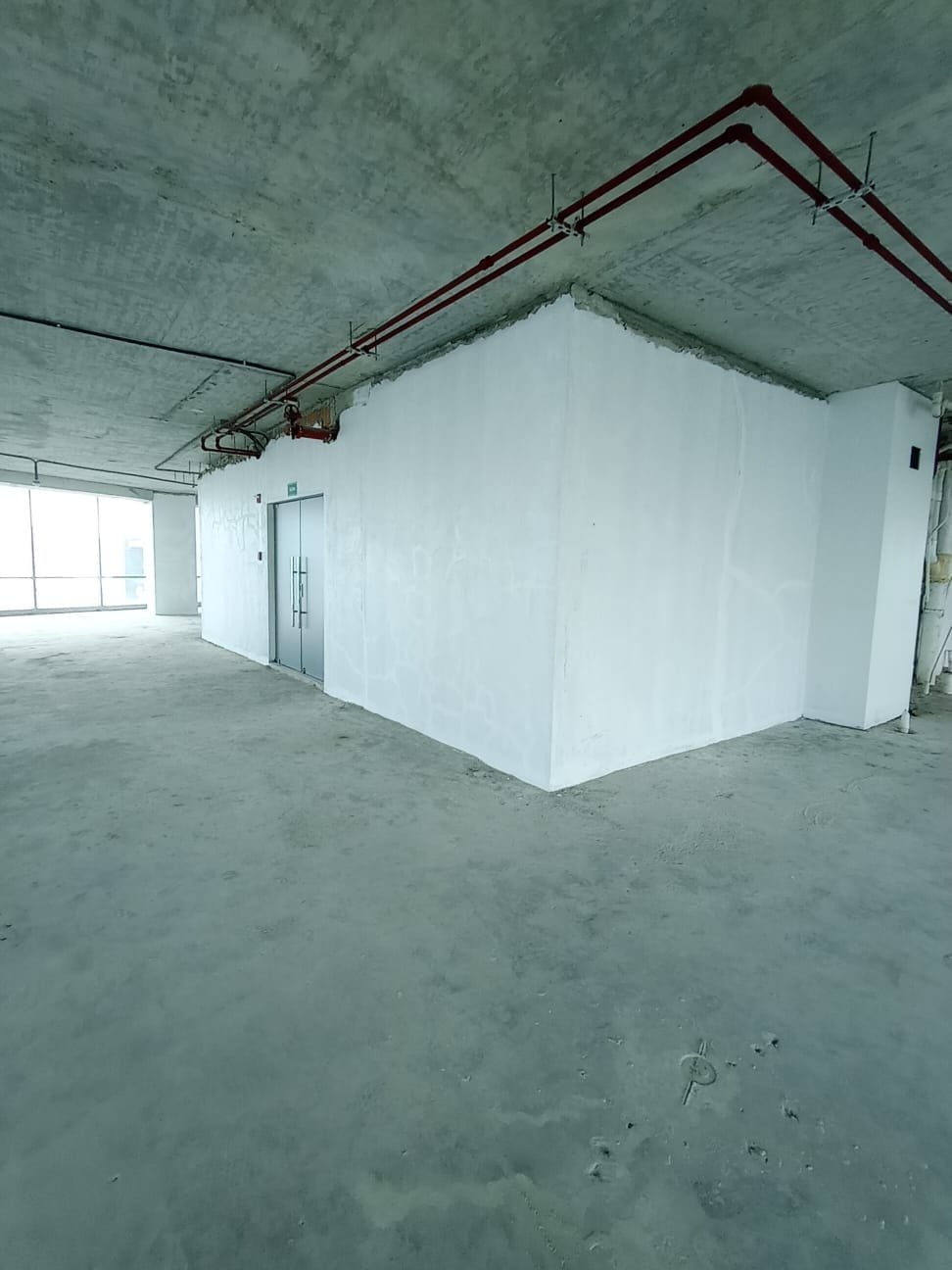 Costa del Este Financial Park: Piso Completo de Oficina, 1000 m², en Gris