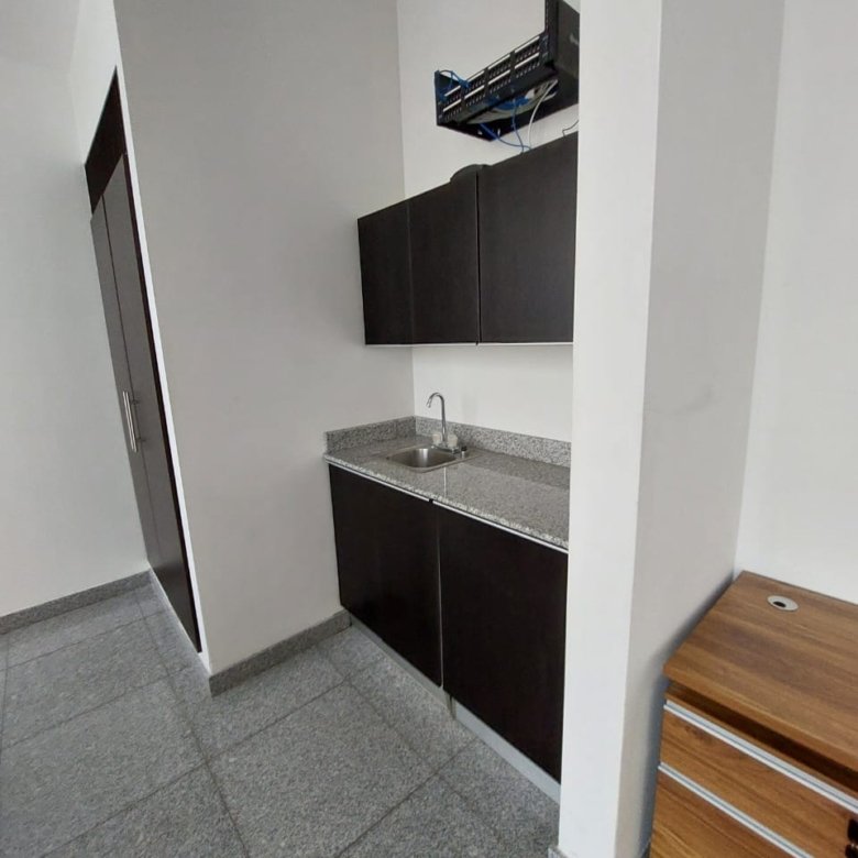Area Bancaria – Obarrio: Oficina Amoblada, 61 m², Seguridad 24hrs