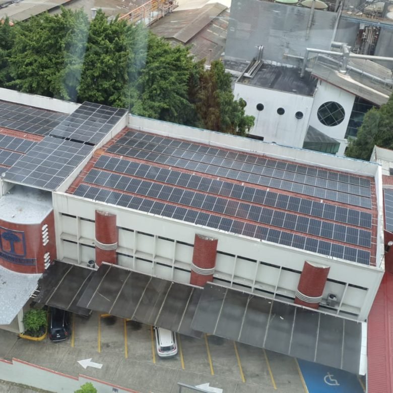 Via Transistmica, El Carmen: Edificio Comercial de 3337 m² en Alquiler, 2 Niveles