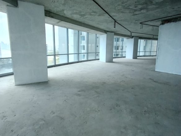 Costa del Este Financial Park: Piso Completo de Oficina, 1000 m², en Gris