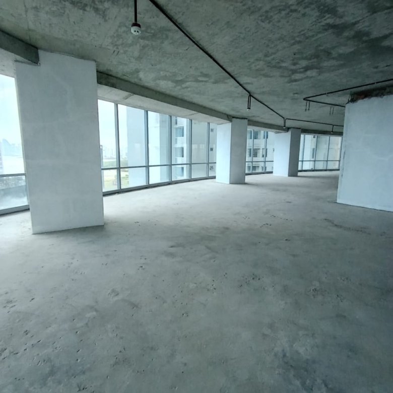 Costa del Este Financial Park: Piso Completo de Oficina, 1000 m², en Gris