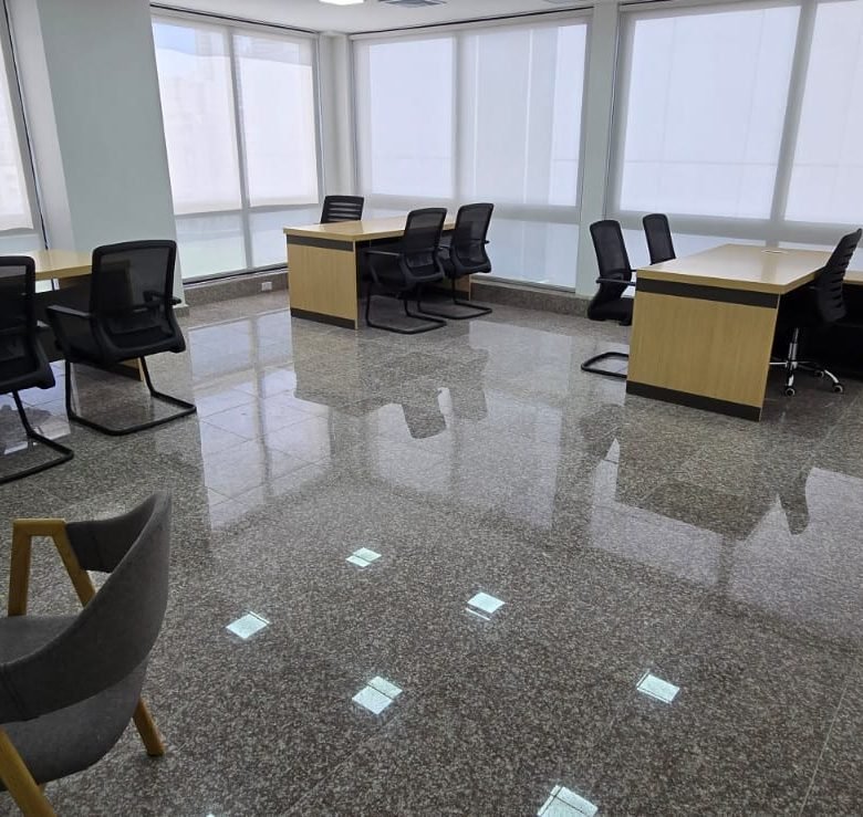 Marbella, Calle 50, Area Bancaria: Moderna, Amoblada, con Lobby y Mantenimiento Gratis